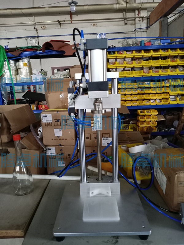 順應(yīng)市場需求， 騰卓灌裝機(jī)豐富可灌裝規(guī)格